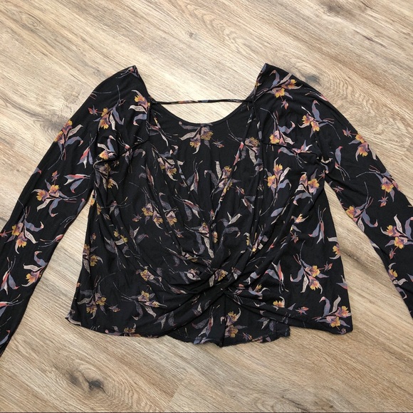 Free People Anthropologie Elsa Floral Print Twisted Open Back Shirt Blouse Top - Picture 7 of 8